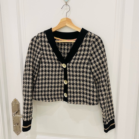 Zara Tops - zara houndstooth Top